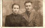 Pantaleon Ciarczynski with his wife.jpg