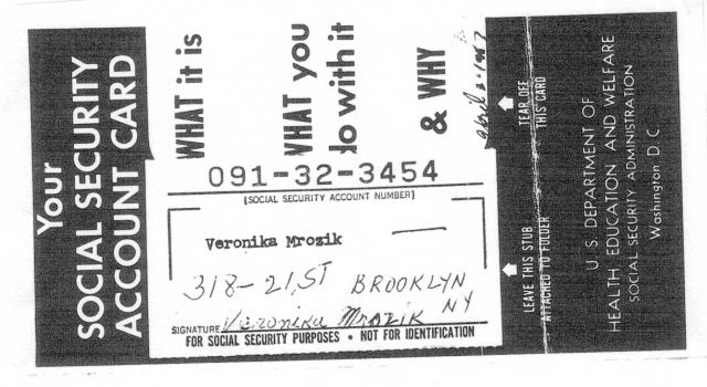 Veronika Prusinowska Social Security Card.jpg