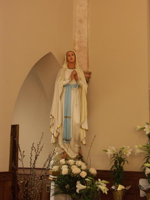 Our Lady of Czestochowa - Statue _2_.JPG