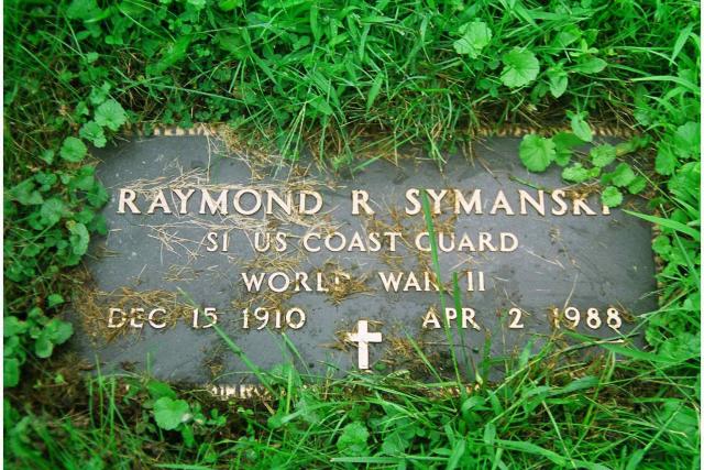 Raymond Symanski Tombstone.jpg
