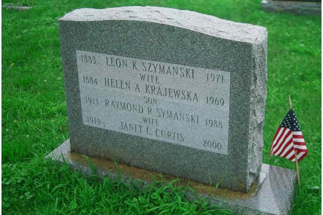 Szymanski Tombstone.jpg