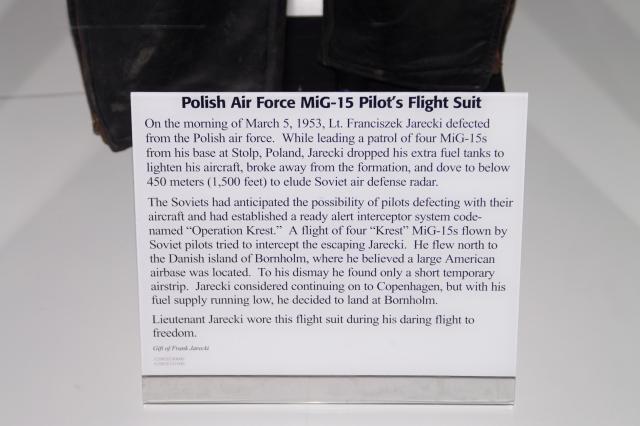 Polish Air Force MIG15 Pilot_s Suit Info 1.JPG
