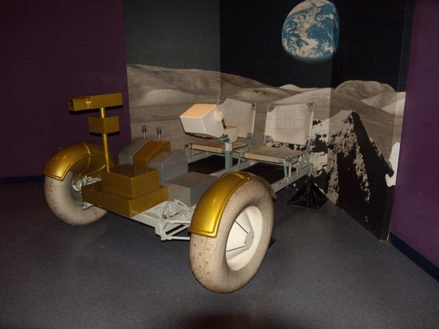 Luna Rover 2.jpg